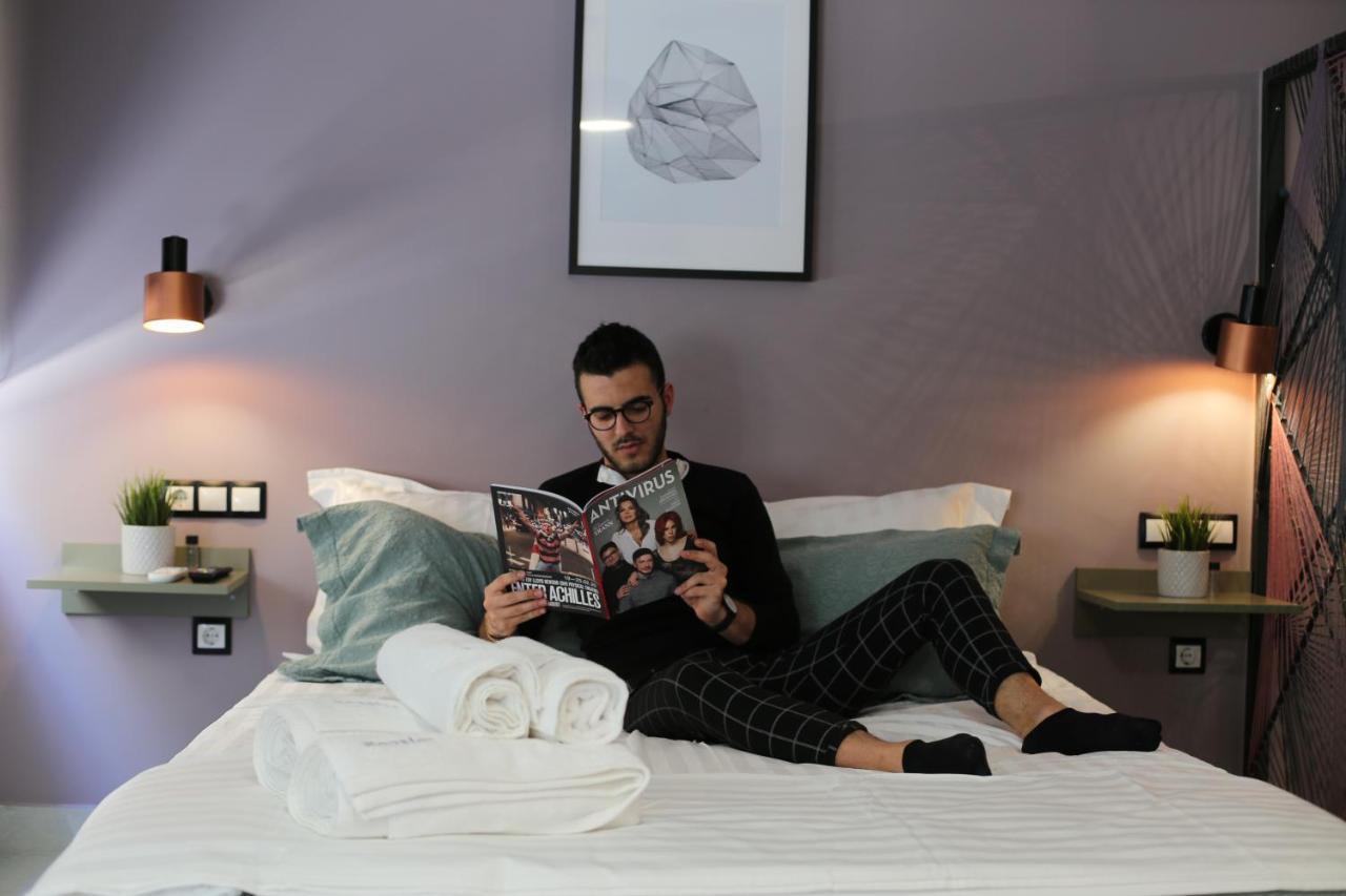 Rooster Suites Athen Eksteriør bilde
