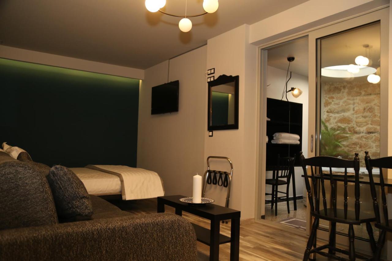 Rooster Suites Athen Eksteriør bilde