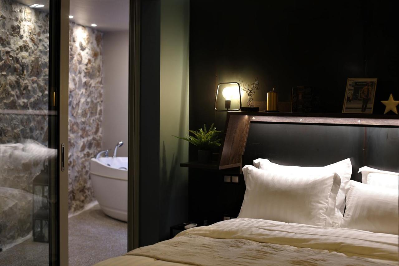 Rooster Suites Athen Eksteriør bilde