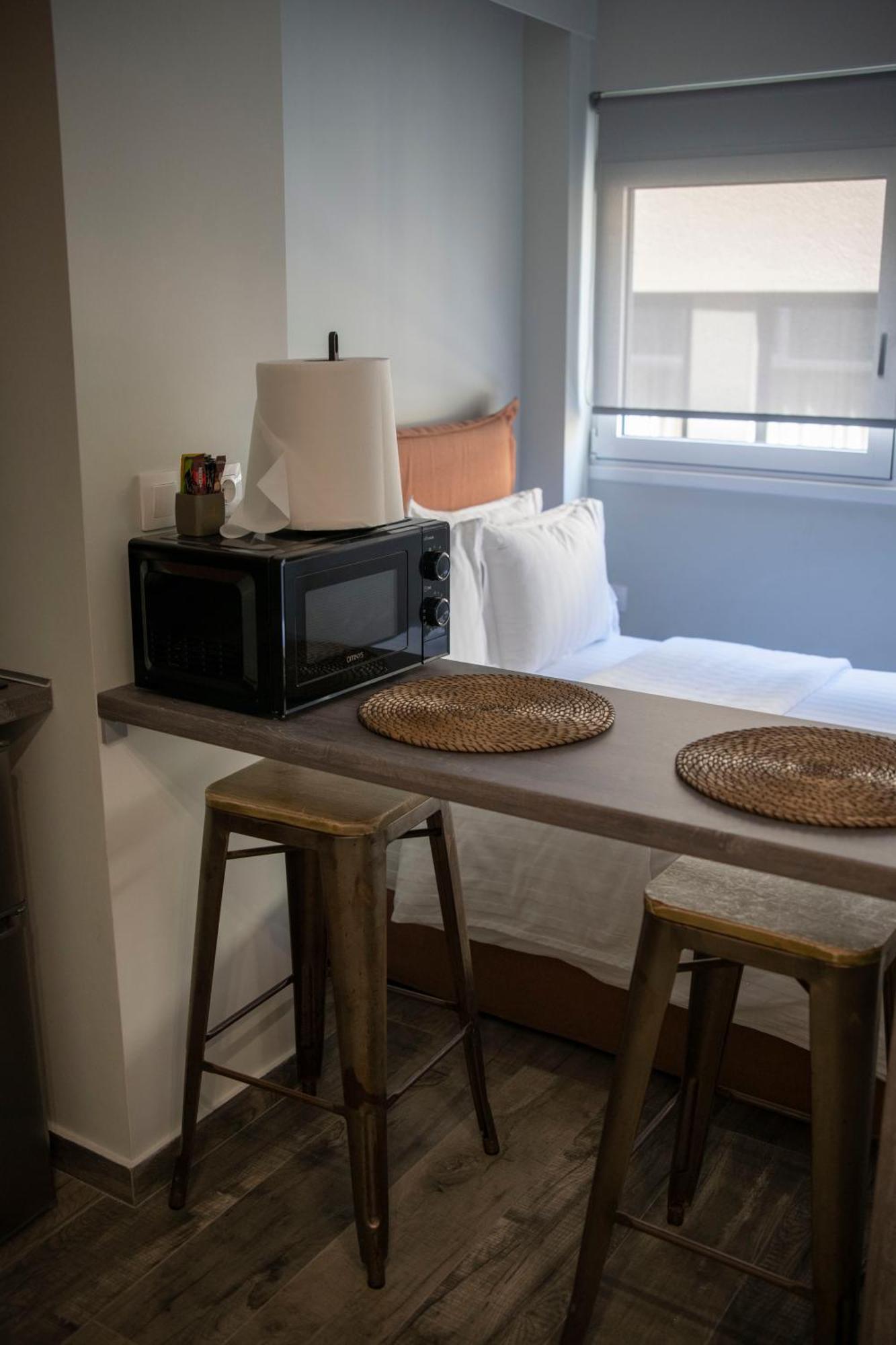 Rooster Suites Athen Eksteriør bilde