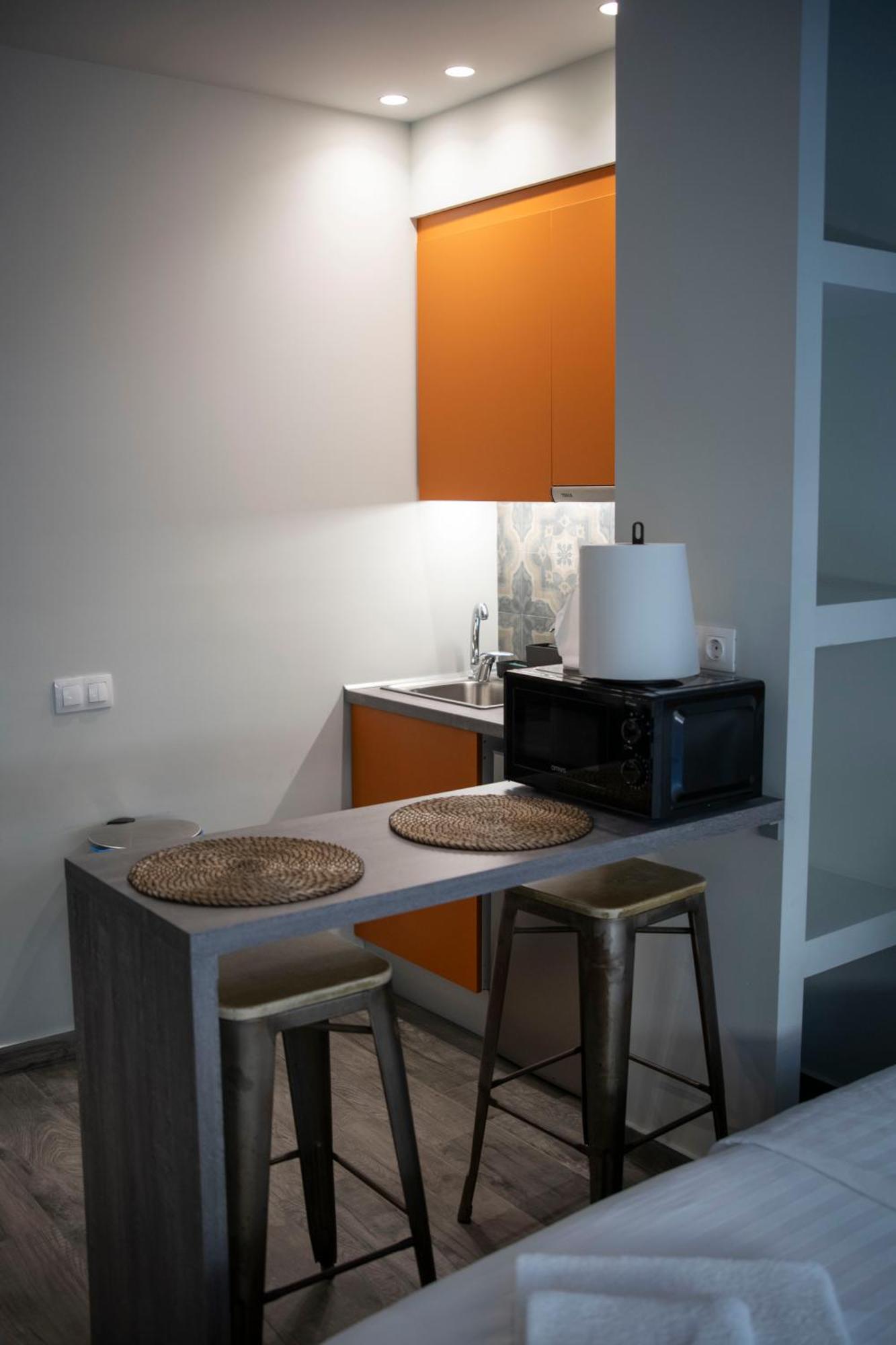 Rooster Suites Athen Eksteriør bilde