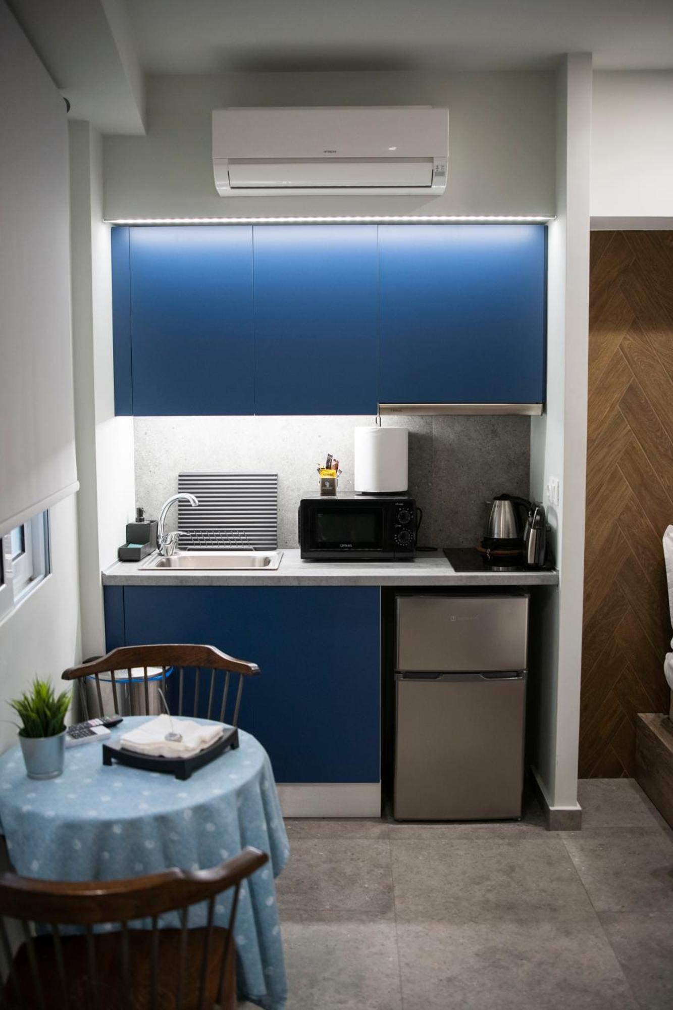 Rooster Suites Athen Eksteriør bilde