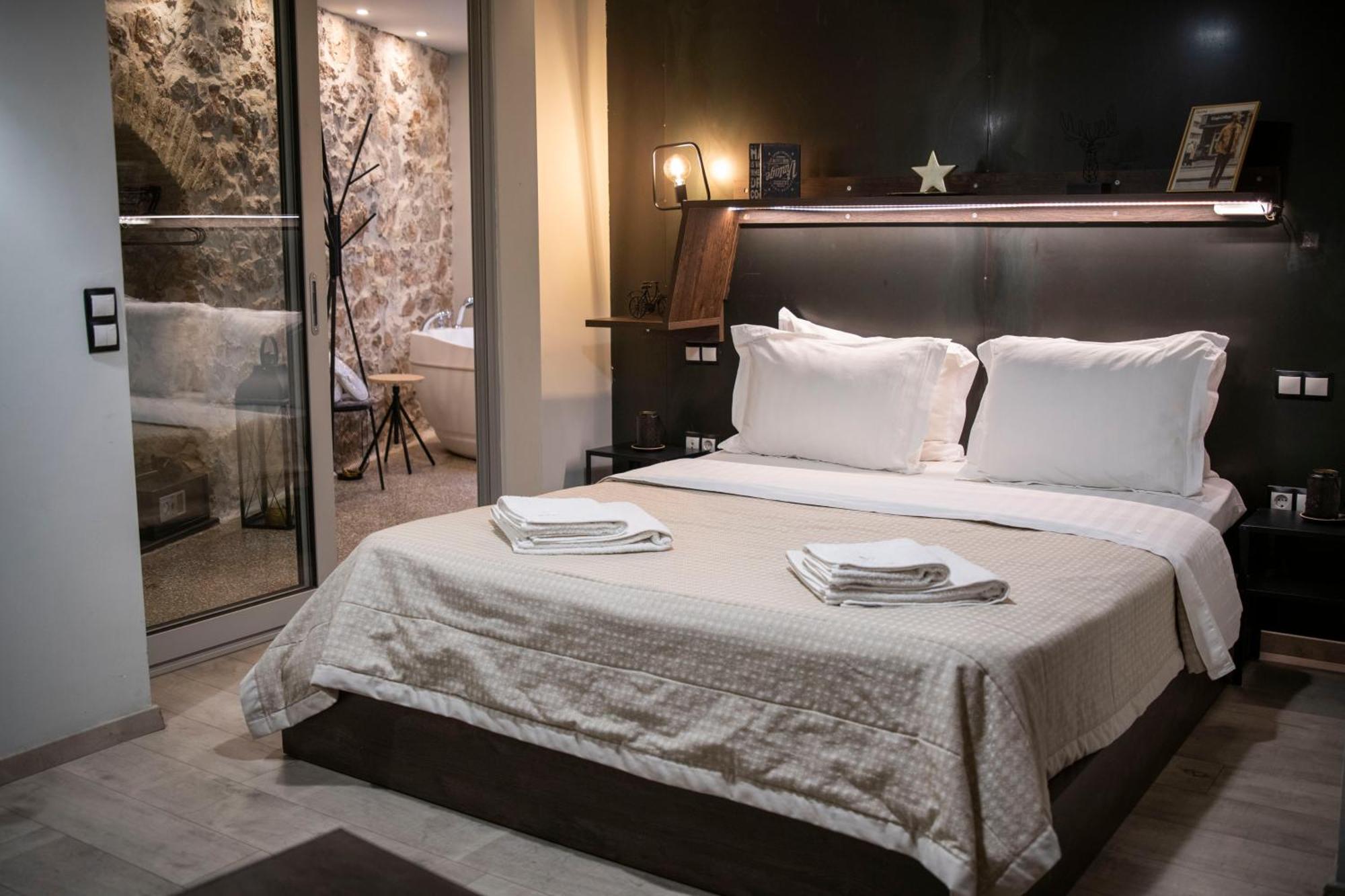 Rooster Suites Athen Eksteriør bilde